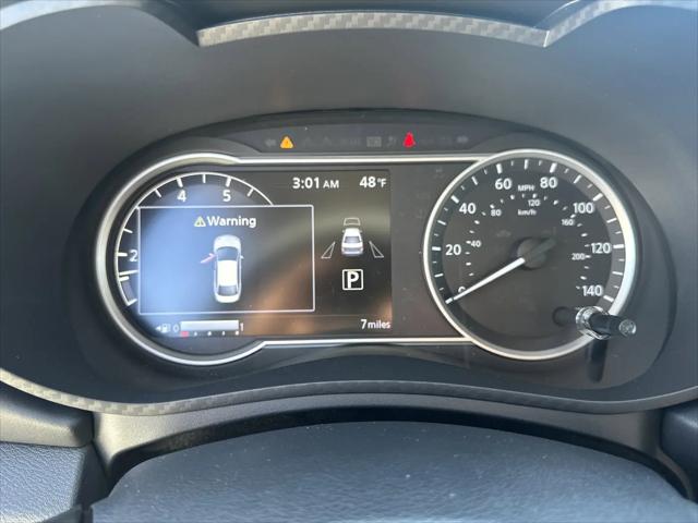 2025 Nissan Versa 1.6 SR