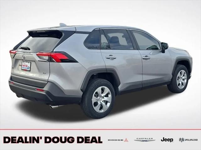 2023 Toyota RAV4 LE