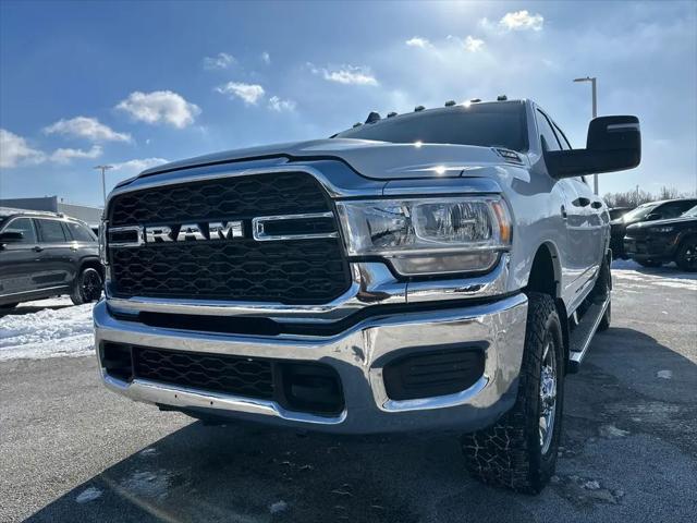 2024 Ram 3500 Tradesman Crew Cab 4x4 6'4" Box