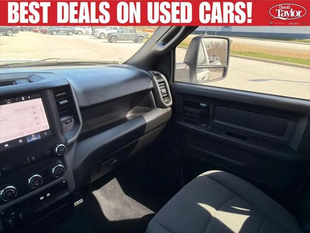 2024 Ram 3500 Tradesman Crew Cab 4x4 6'4" Box