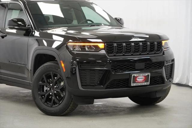 2026 Jeep Grand Cherokee Altitude 4x4