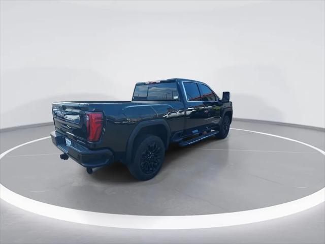 2024 GMC Sierra 2500HD 4WD Crew Cab Standard Bed Denali