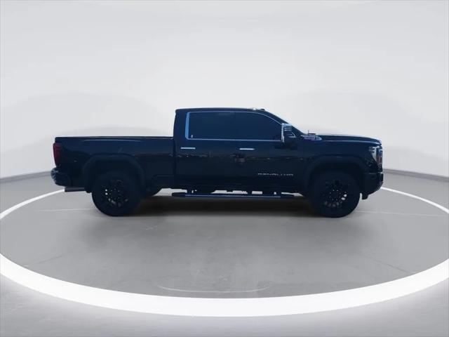 2024 GMC Sierra 2500HD 4WD Crew Cab Standard Bed Denali