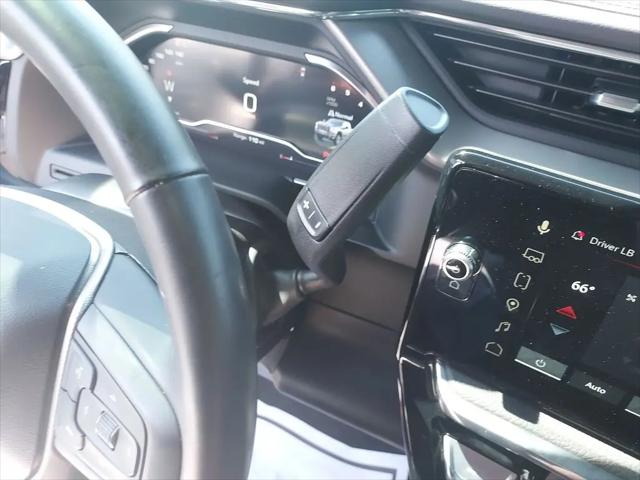 2024 GMC Sierra 2500HD 4WD Crew Cab Standard Bed Denali