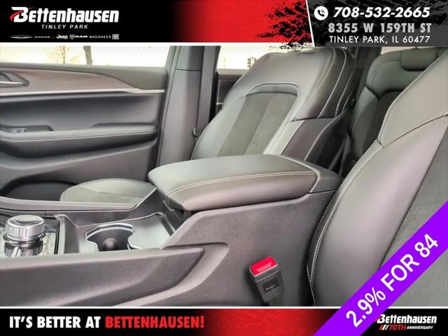 2026 Jeep Grand Cherokee Altitude 4x4