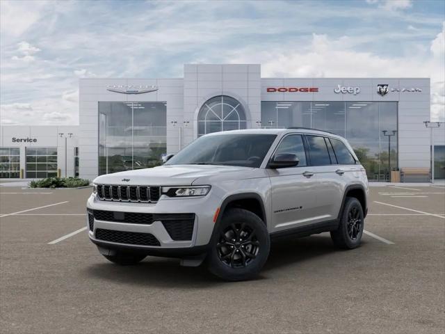 2026 Jeep Grand Cherokee Altitude 4x4 for sale in Yonkers, NY