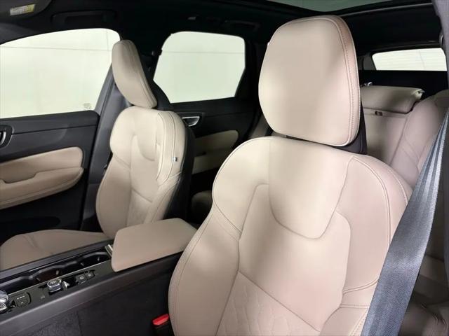 2026 Volvo XC60 B5 Core
