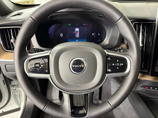 2026 Volvo XC60 B5 Core