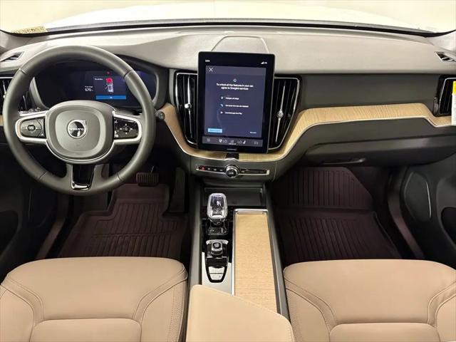 2026 Volvo XC60 B5 Core