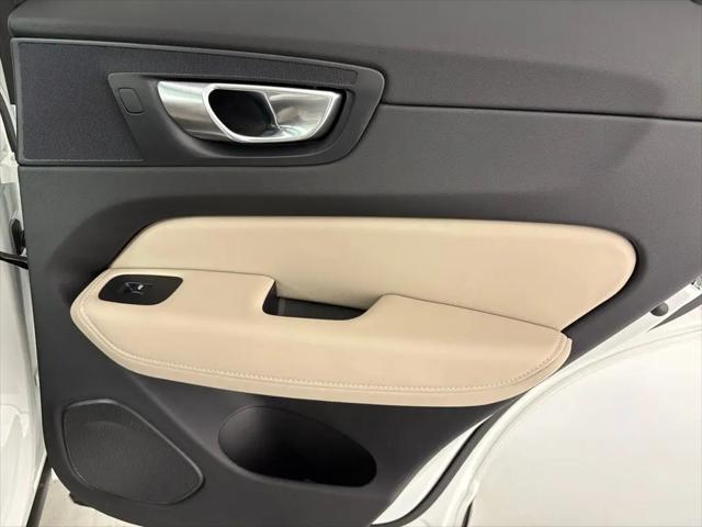 2026 Volvo XC60 B5 Core
