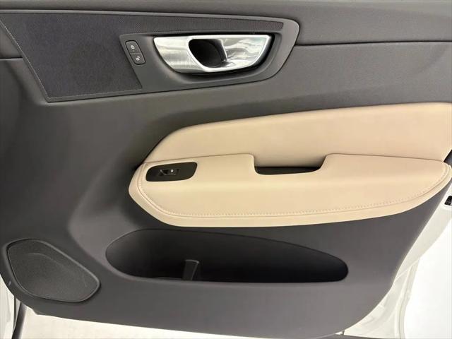 2026 Volvo XC60 B5 Core