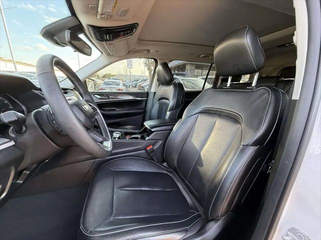2023 Jeep Grand Cherokee L Limited 4x4
