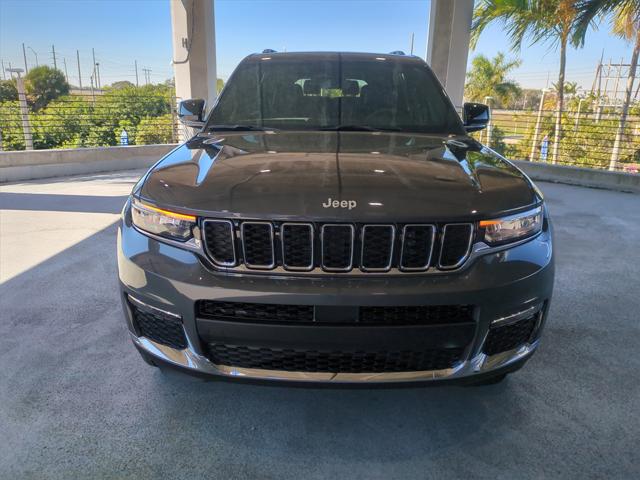 2025 Jeep Grand Cherokee GRAND CHEROKEE L LIMITED 4X2 2025 Jeep Grand Cherokee GRAND CHEROKEE L LIMITED 4X2