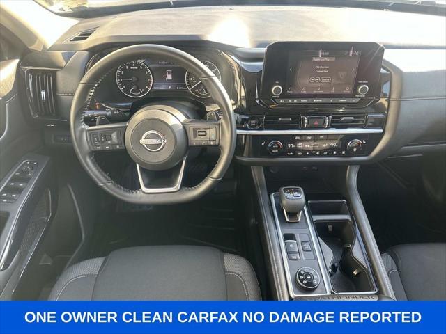 2025 Nissan Pathfinder SV 4WD