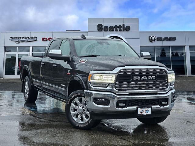 2022 RAM 3500 Limited Crew Cab 4x4 8 Box