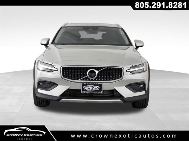 2020 Volvo V60 Cross Country T5