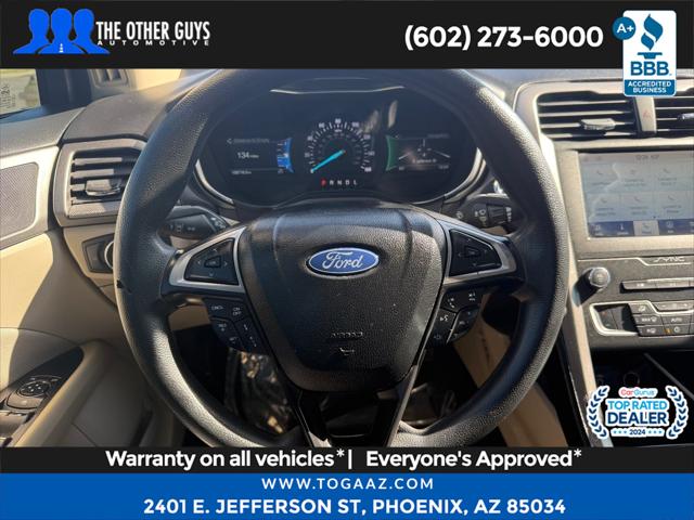 2020 Ford Fusion SE