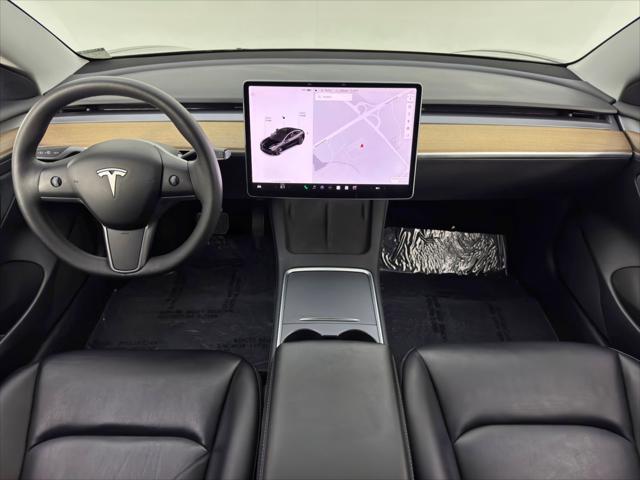 2022 Tesla Model 3 Rear-Wheel Drive