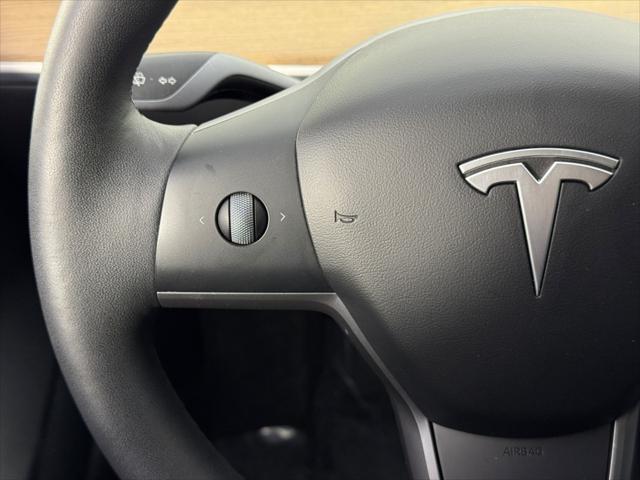 2022 Tesla Model 3 Rear-Wheel Drive