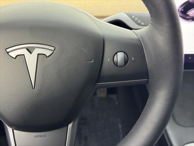 2022 Tesla Model 3 Rear-Wheel Drive