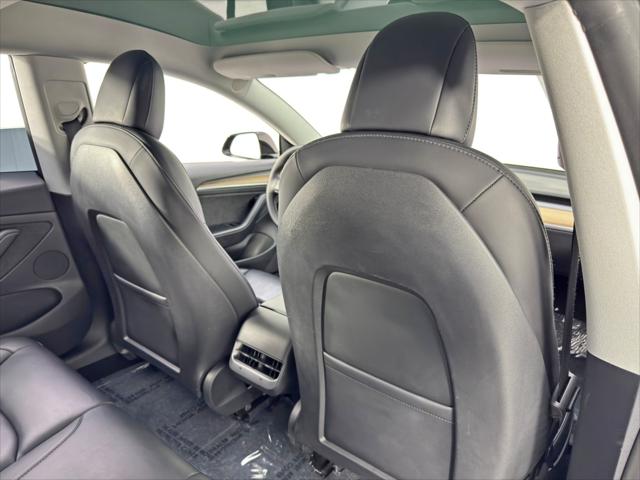 2022 Tesla Model 3 Rear-Wheel Drive