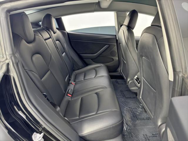 2022 Tesla Model 3 Rear-Wheel Drive