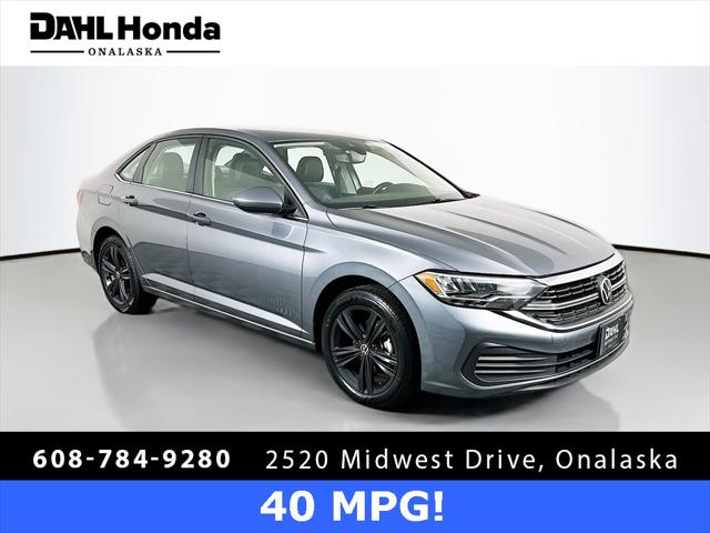 2023 Volkswagen Jetta 1.5T SE for sale in La Crosse, WI