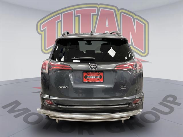 2018 Toyota RAV4 XLE [3]