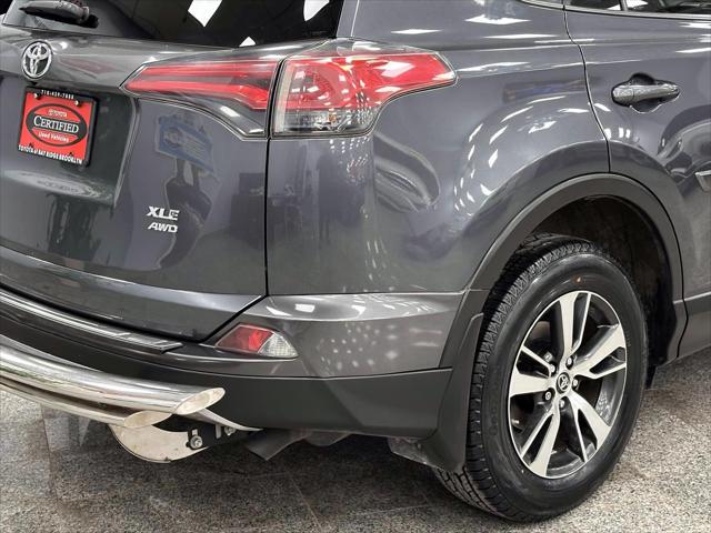 2018 Toyota RAV4 XLE [9]