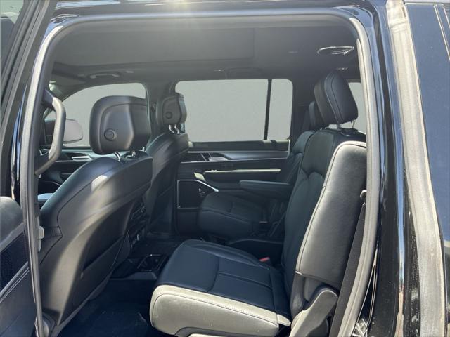 2026 Jeep Grand Wagoneer Limited Altitude 4x4