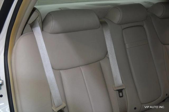 2009 Cadillac DTS 1SB