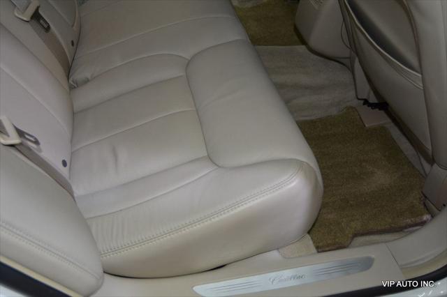 2009 Cadillac DTS 1SB