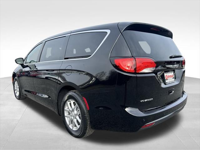 2026 Chrysler Voyager LX