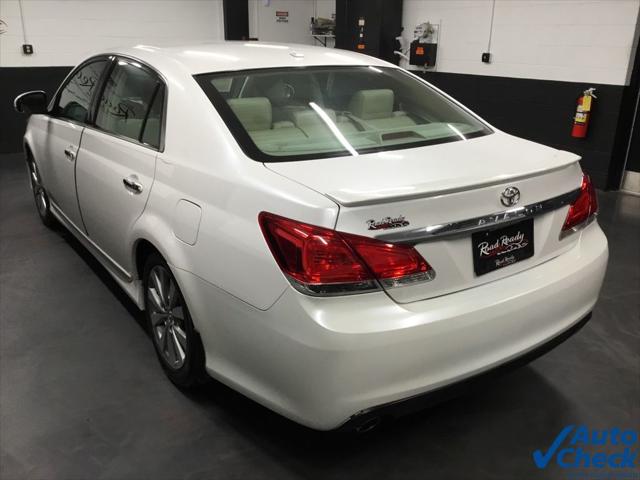 2011 Toyota Avalon Limited