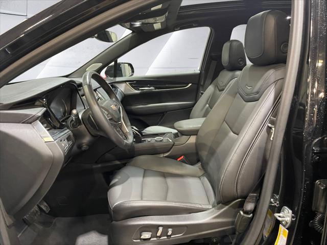 2025 Cadillac XT5 FWD Premium Luxury