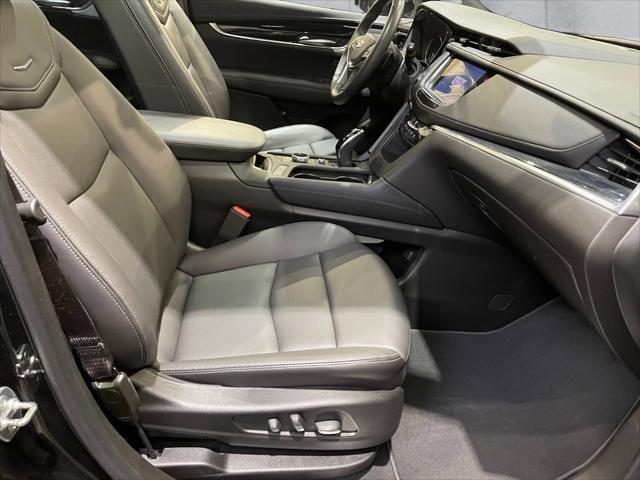 2025 Cadillac XT5 FWD Premium Luxury