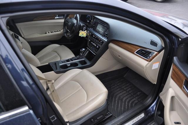 2017 Hyundai Sonata Hybrid Limited