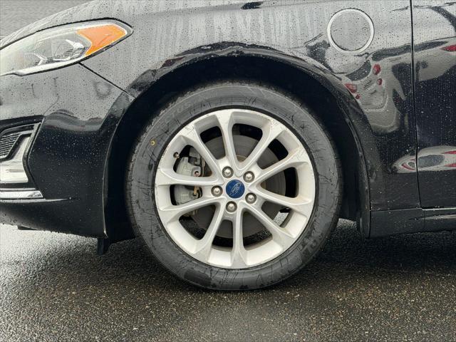 2020 Ford Fusion Plug-In Hybrid Titanium