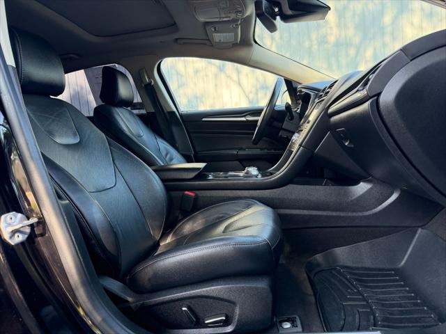 2020 Ford Fusion Plug-In Hybrid Titanium