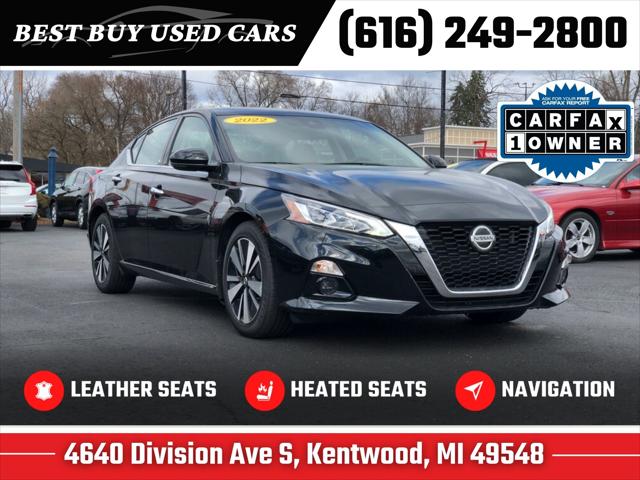 2022 Nissan Altima SL FWD for sale in Grand Rapids, MI
