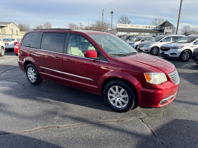 2014 Chrysler Town & Country Touring