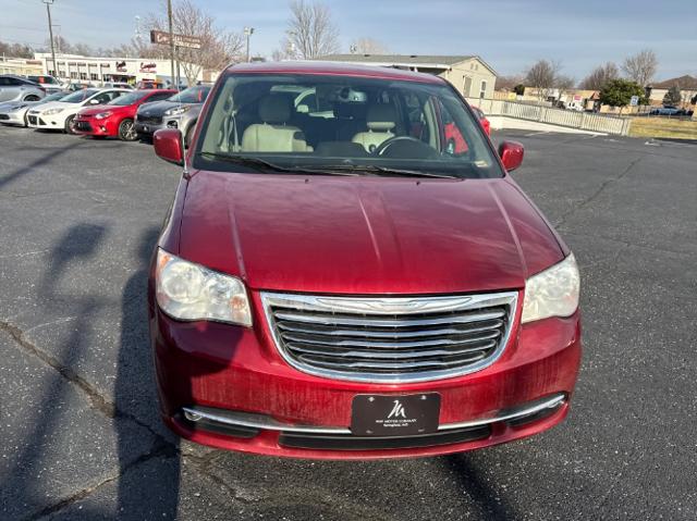 2014 Chrysler Town & Country Touring