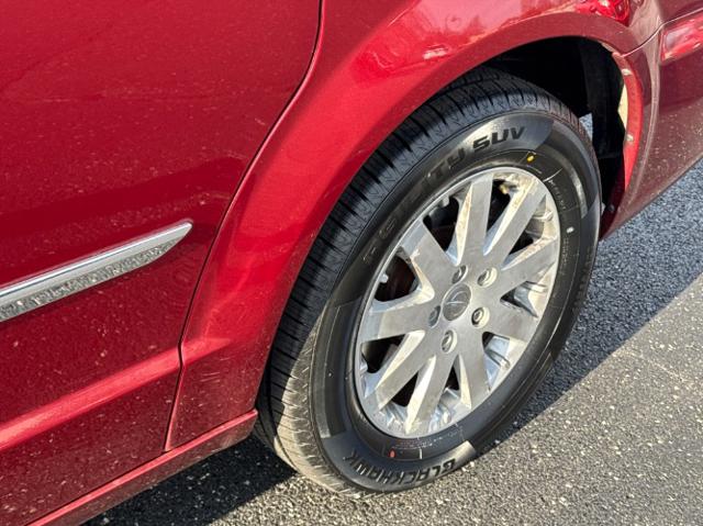 2014 Chrysler Town & Country Touring
