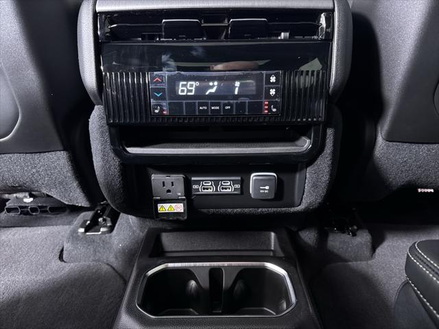 2026 Jeep Grand Wagoneer Limited Altitude 4x4