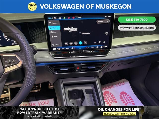 2026 Volkswagen Tiguan SE R-Line Black