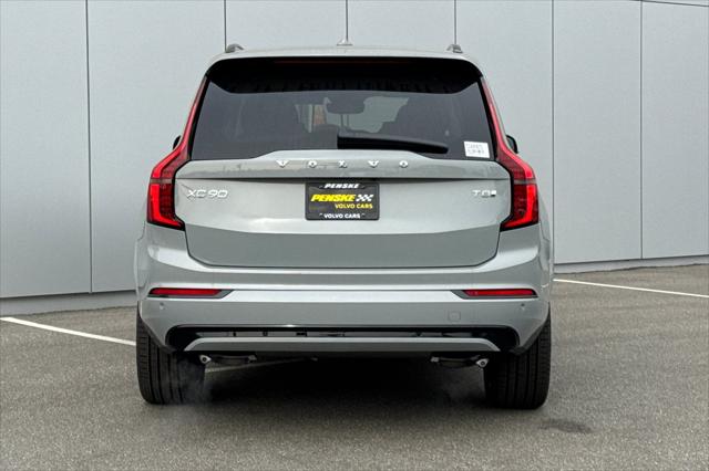 2026 Volvo XC90 Plug-In Hybrid Ultra Dark Theme, T8 AWD, Electric/Gasoline, 7 Seats