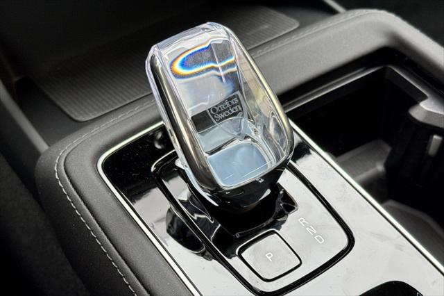 2026 Volvo XC90 Plug-In Hybrid Ultra Dark Theme, T8 AWD, Electric/Gasoline, 7 Seats