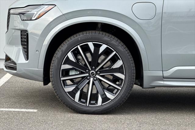2026 Volvo XC90 Plug-In Hybrid Ultra Dark Theme, T8 AWD, Electric/Gasoline, 7 Seats