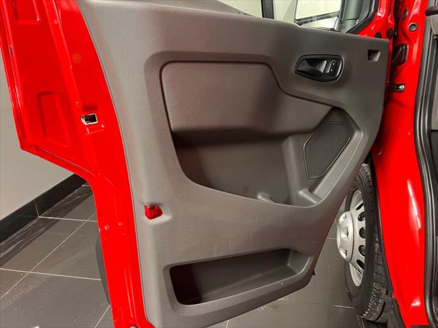 2026 Ford Transit Cutaway Base