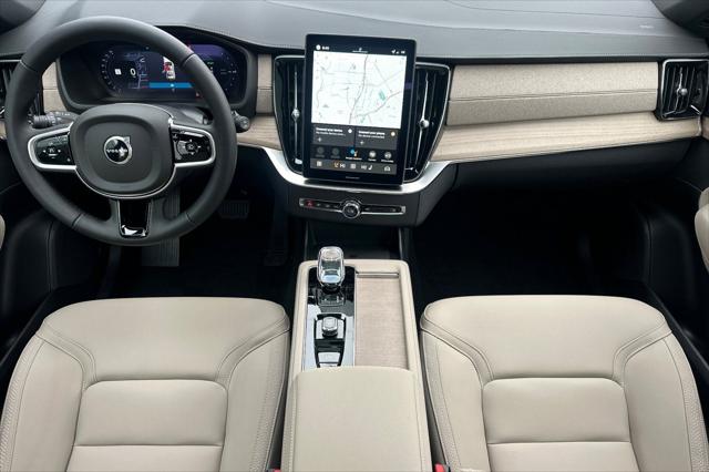 2026 Volvo XC90 Plug-In Hybrid Plus, T8 AWD, Electric/Gasoline, Bright, 7 Seats